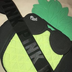 Pink by Victoria’s Secret Pinapple Cooler/lunchbag